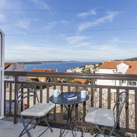 招待所 Ivanovic 赫瓦尔