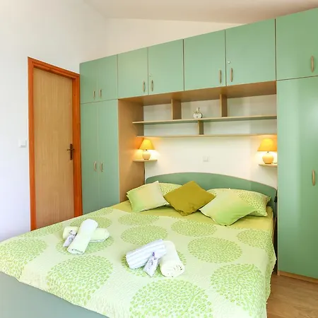 Ivanovic 3* Hvar Town