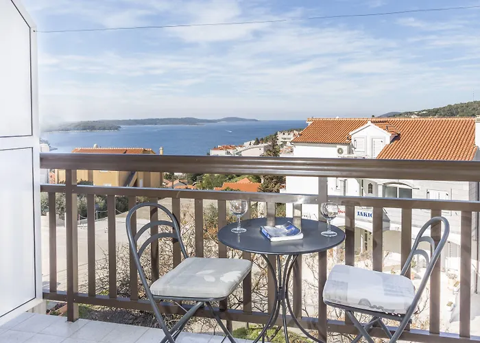 Ivanovic Guest house 3*