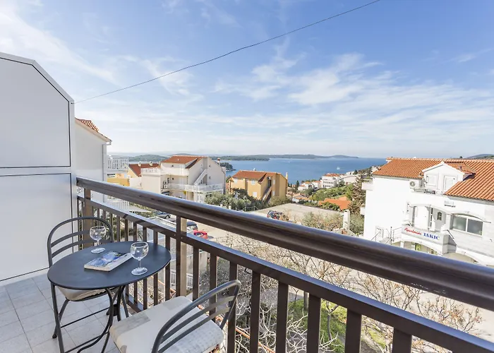 Guest house Ivanovic Hvar Town