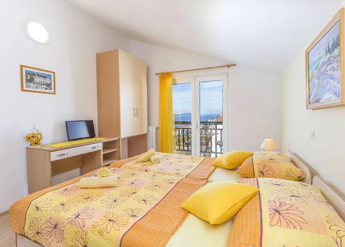 Ivanovic 3* Hvar Town